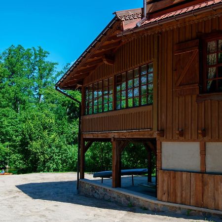 Bed and Breakfast Karczma Zacisze Krutyń Exterior foto